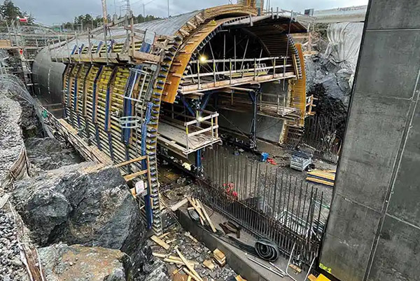 Sử dụng làm đường hầm