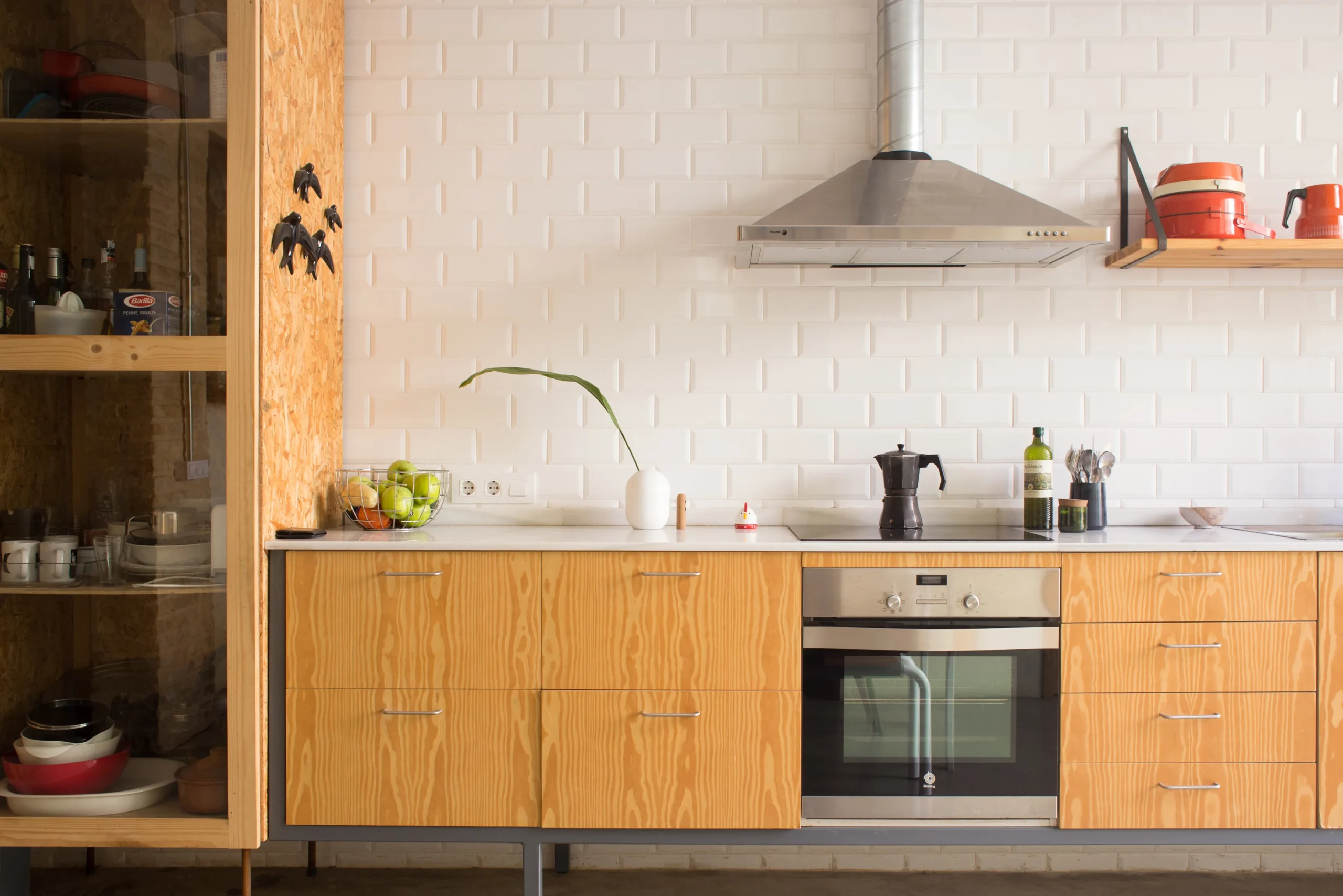 Title-Tủ bếp gỗ ép