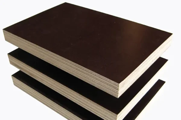 Ván ép cốp pha có khả năng chống ẩm, chống nước nhất định